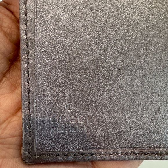 Authentic Gucci card case - Picture 5 of 11